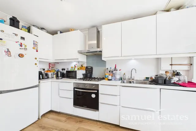 Photo 3 — Southfields, London, SW18 5QJ