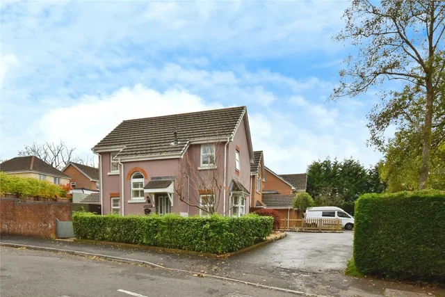 Parc Nant Y Felin, Ammanford, SA18, photo 1