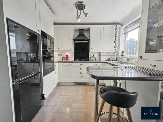 Oakway, Birkenshaw, BD11, photo 3