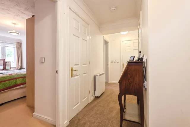 Blenheim Road, Minehead, TA24, photo 2