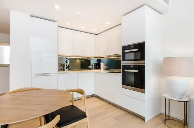 Photo 2 — Flat 4.02, 5 Columbia Gardens, London