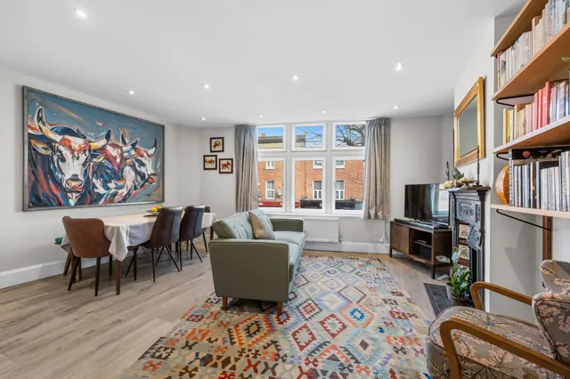 Brighton Road, Surbiton, KT6, photo 2