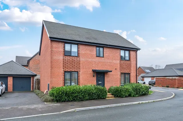 Brunel Way, Whiteley, PO15, photo 1