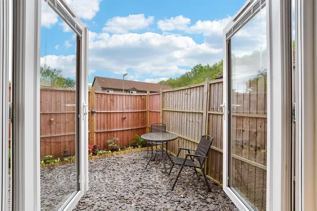 Abinger Close, North Holmwood, RH5, photo 2