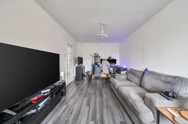 Bromley Road, Midanbury, SO18, photo 3