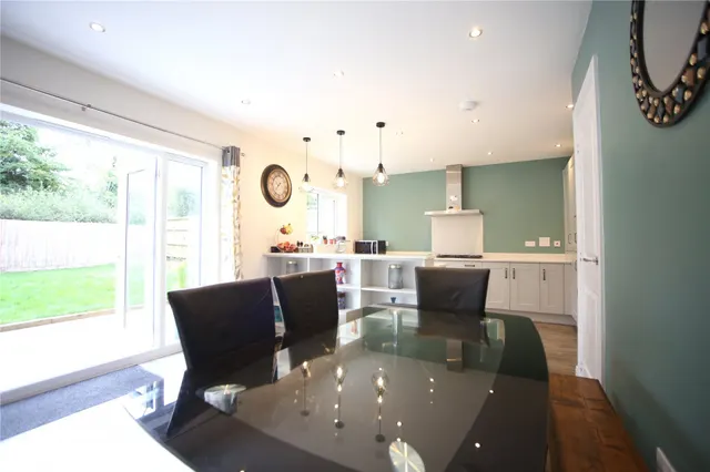 Teasel Road, Cheltenham, GL53, photo 1