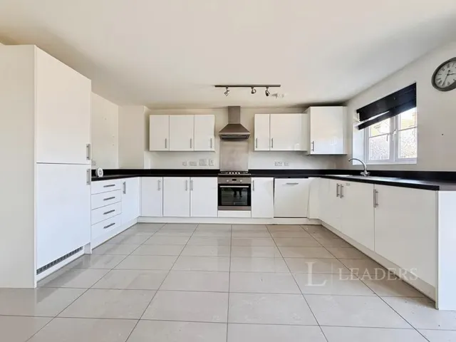 Brooklands Avenue, Wixams, MK42, photo 2
