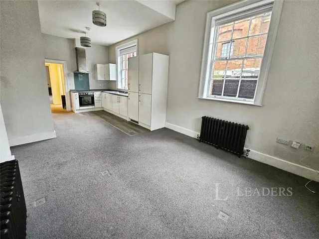 St. Marys Gate, Derby, DE1, photo 2