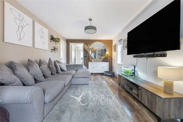 Dyrham Place, Oakham, LE15, photo 3