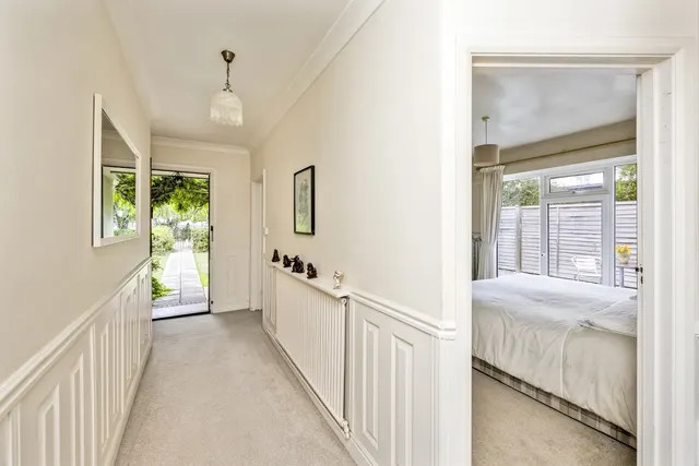 Chalet Road, Worthing, BN12, photo 3
