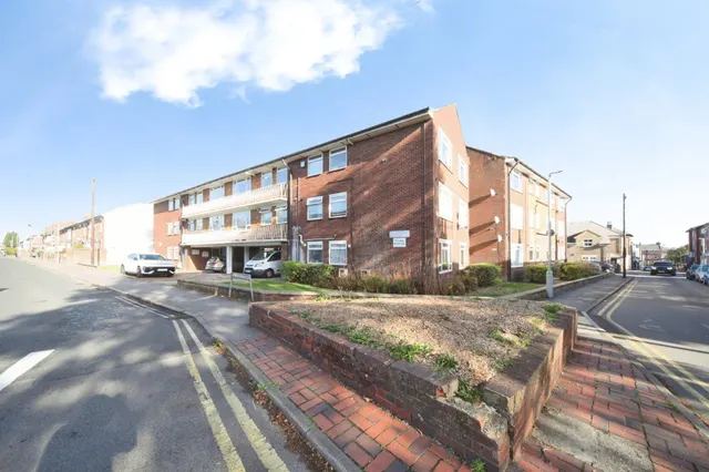 Victoria Street, Dunstable, LU6, photo 1