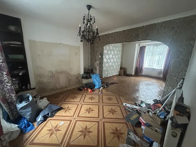 Llantrisant Road, Pontypridd, CF37, photo 3