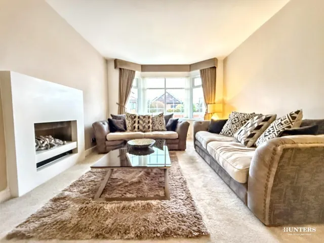 Manor Road, Soothill, WF17, photo 2