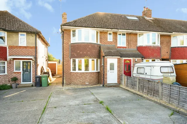 Drake Avenue, Didcot, OX11, photo 1