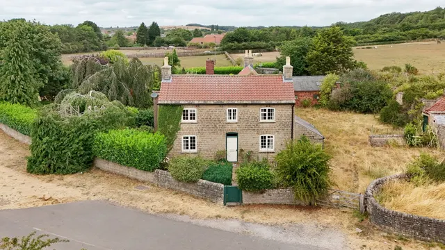 Crags Road, Creswell, photo 1