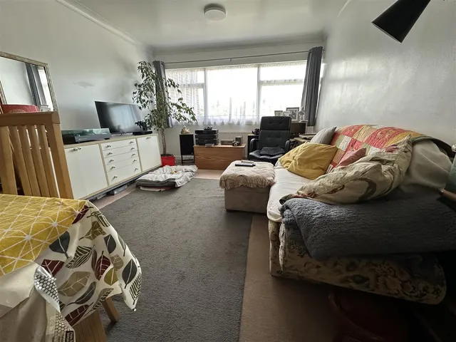 Brookdale Close, Central Area, photo 3