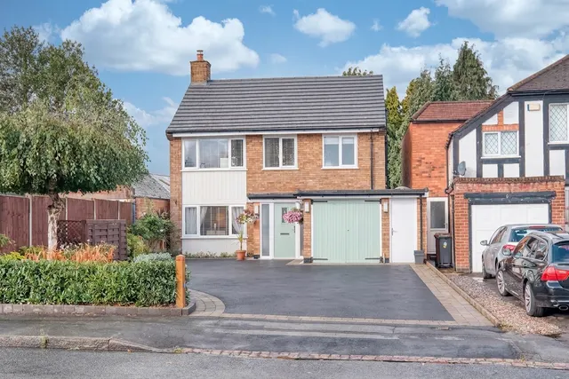 Bourton Road, Solihull, B92, photo 1
