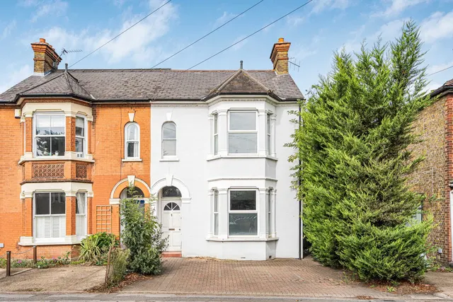 Staines Road East, Sunbury-on-Thames, TW16, photo 1
