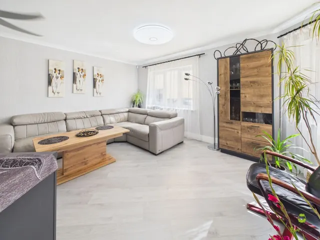 Dorney Place, Dartford, DA1, photo 2