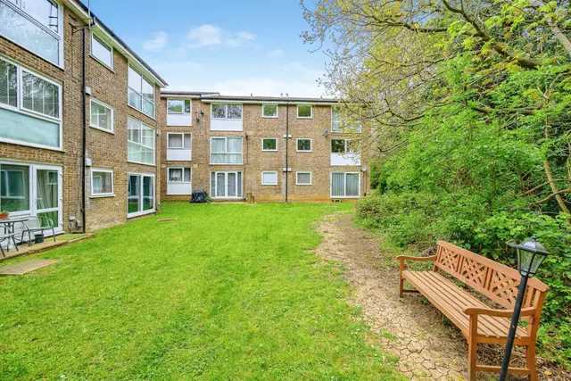 Ashby Court, Hemel Hempstead, photo 1
