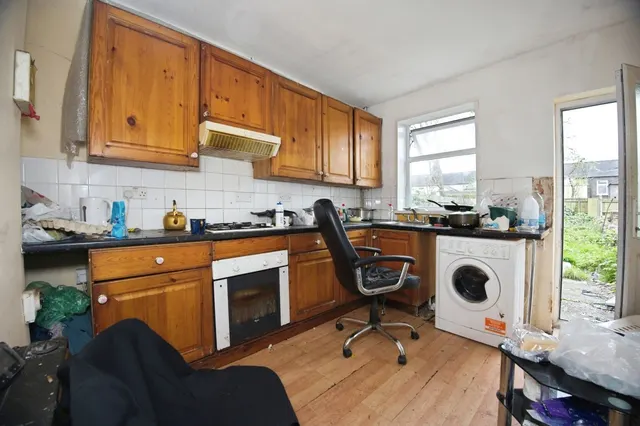 Photo 3 — Comet Street, Cardiff, CF24