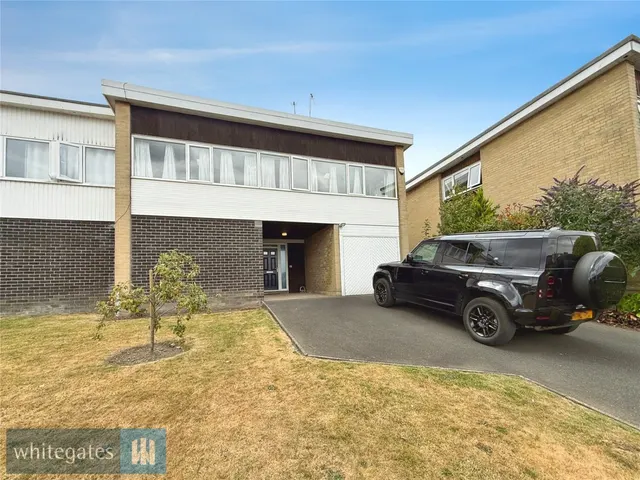 Limes Avenue, Staincross, S75, photo 1
