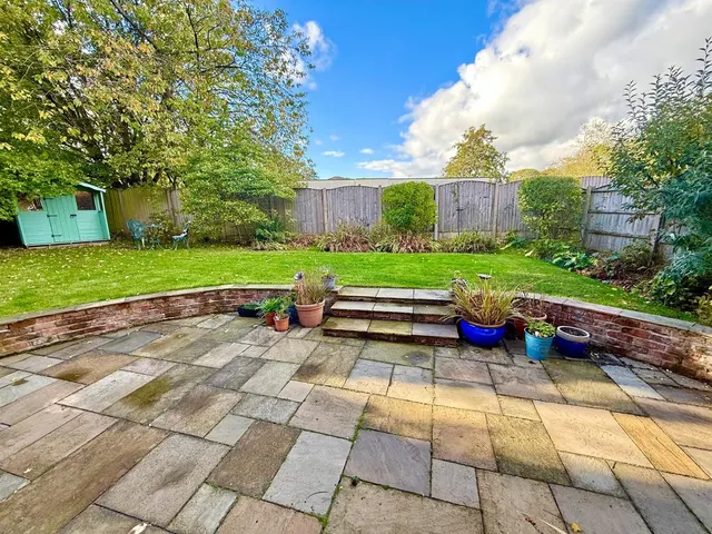 Underwood Close, Macclesfield, SK10, photo 2