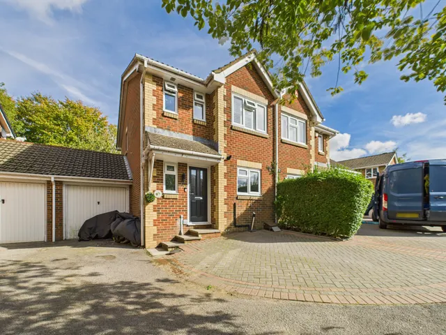 Cyprus Road, Hatch Warren, Basingstoke, RG22, photo 1