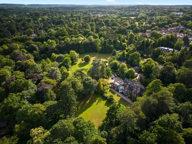 Photo 2 — Rise Road, Sunningdale, SL5