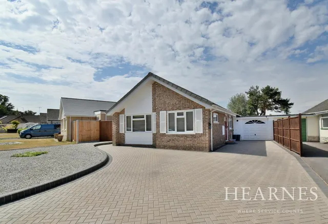Ameysford Road, BH22, photo 1