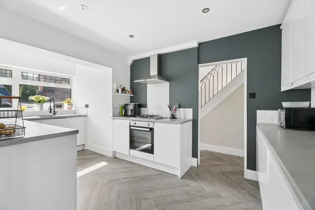 Photo 2 — Nursery Close, Stevenage, Stevenage, SG2 8SD