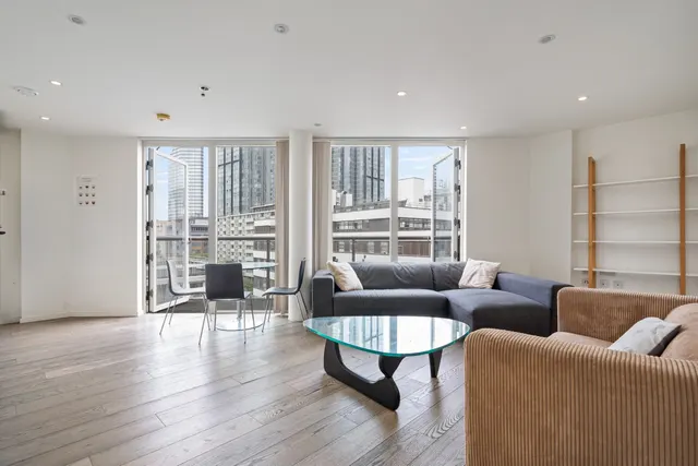 Central Street, London, EC1V, photo 2