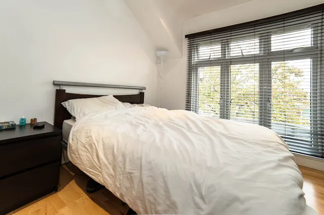 Gleneldon Road, London, SW16, photo 3