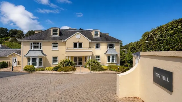 Lower Warberry Road, Torquay, TQ1 1QP, photo 1