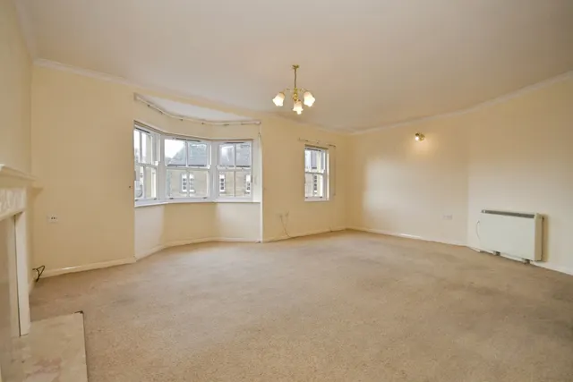 Matlock Street, Bakewell, DE45, photo 2