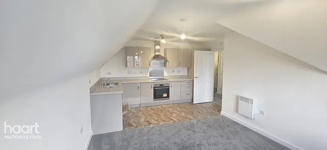 Willowvale Way, Steeple Claydon, MK18, photo 3