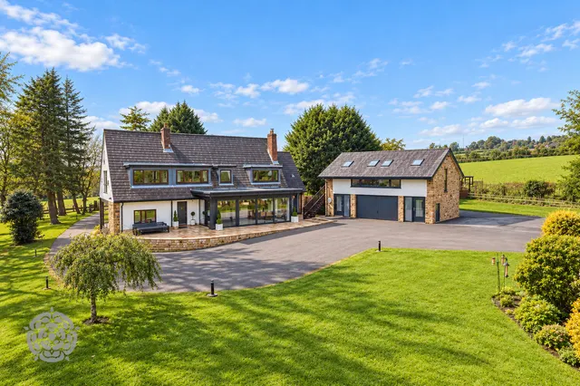 Hey Head Bradshaw Road, Tottington, BL8, photo 1