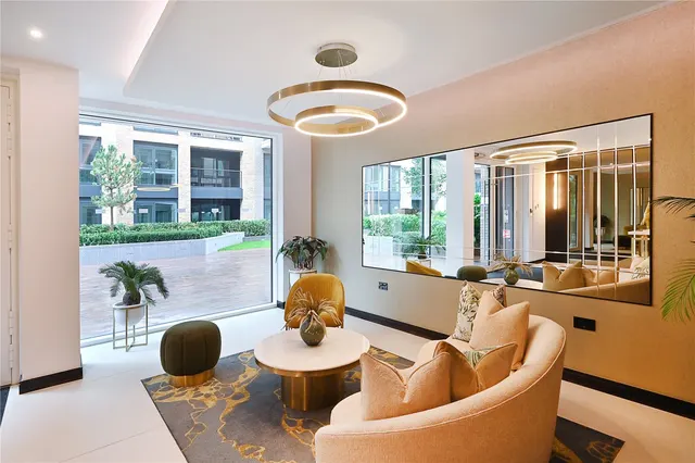 Lockgate Road, London, SW6, photo 2