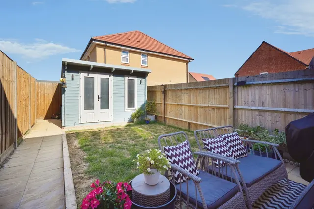 Wild Iris Avenue, Shaftesbury, SP7, photo 2