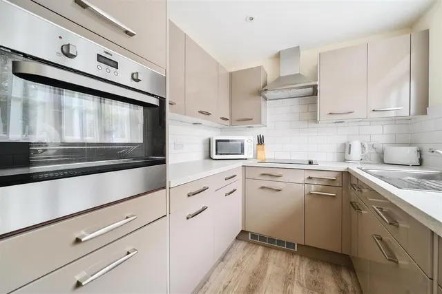 Fitzalan Road, Littlehampton, BN17, photo 3
