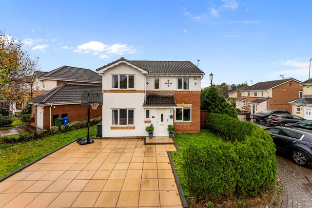 Wallsend Court, Widnes, WA8, photo 1