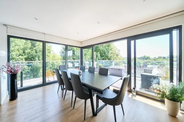 Photo 2 — Stanhope Road, Highgate, N6 5AL
