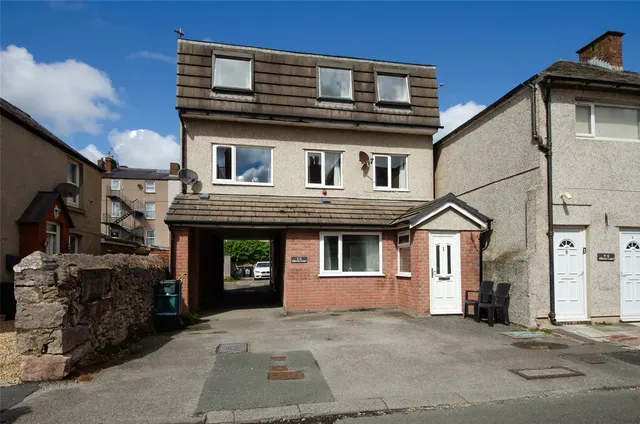 Victoria Street, Llandudno, LL30, photo 1