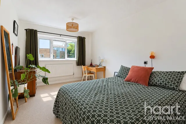 Lullington Road, London, SE20, photo 2