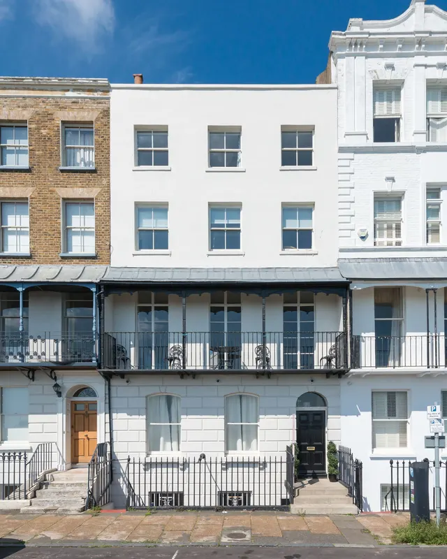 Photo 2 — Nelson Crescent, Ramsgate, CT11 9JF