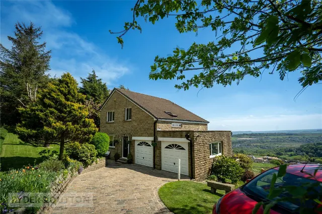 Taylor Lane, Golcar, HD7, photo 1
