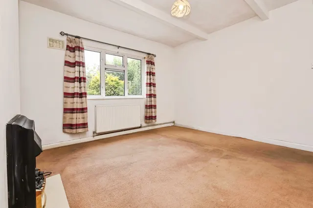 Photo 2 — Lawn Avenue, Stourbridge