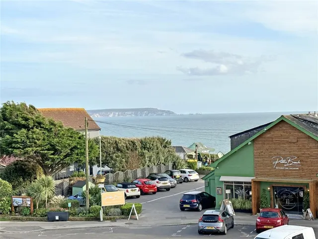 Barton on Sea, New Milton, photo 1