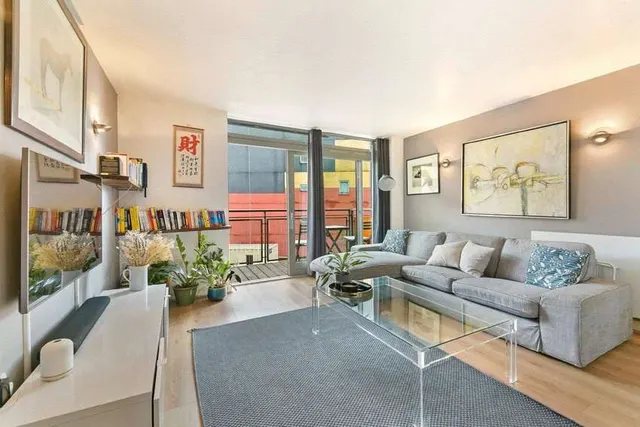 Da Vinci Lodge, West Parkside, Greenwich, London, SE10 0BD, photo 1