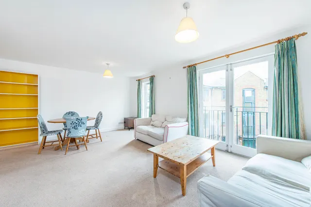 Photo 2 — 11-22 Kempton Court, 2 Durward Street, London